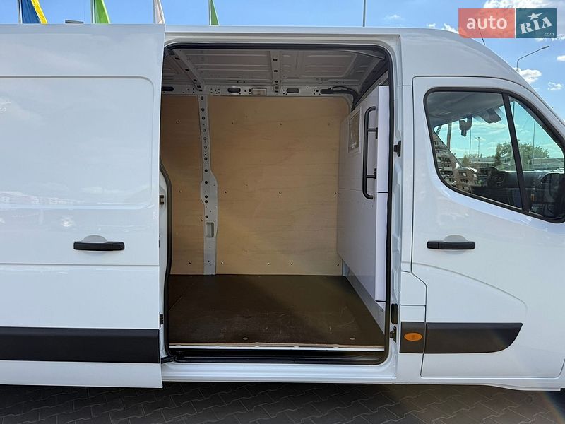 Вантажний фургон Renault Master 2021 в Луцьку