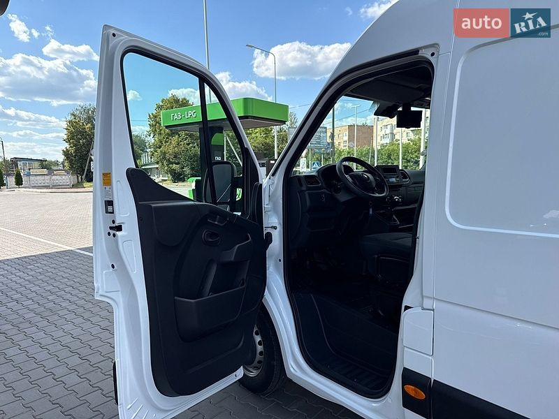 Вантажний фургон Renault Master 2021 в Луцьку