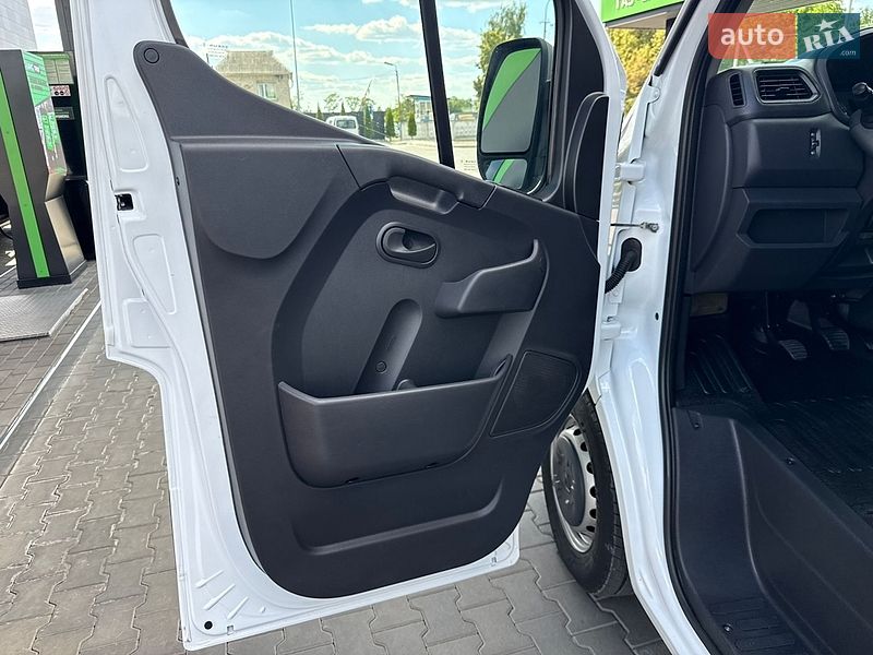 Вантажний фургон Renault Master 2021 в Луцьку