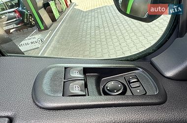 Вантажний фургон Renault Master 2021 в Луцьку