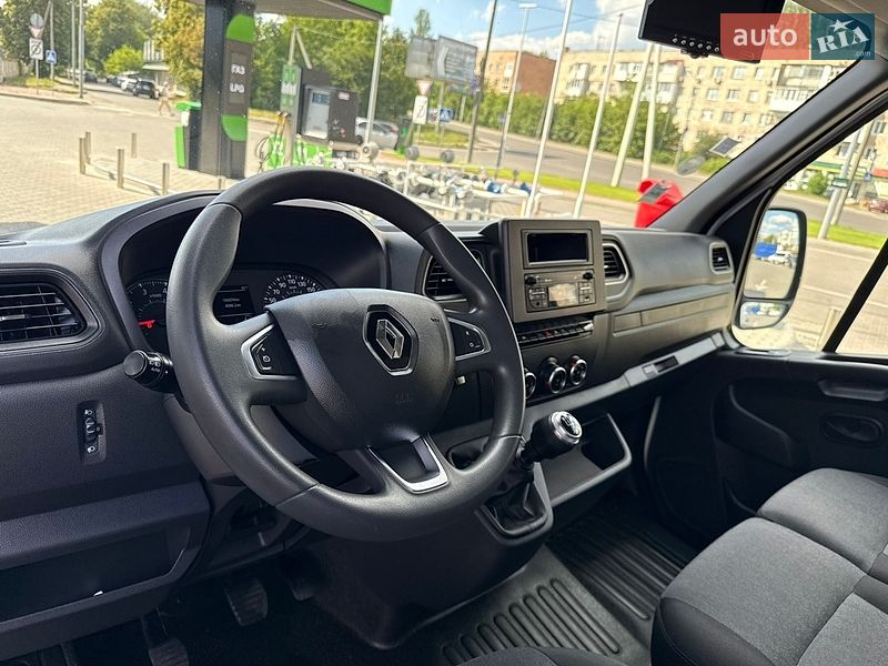 Вантажний фургон Renault Master 2021 в Луцьку