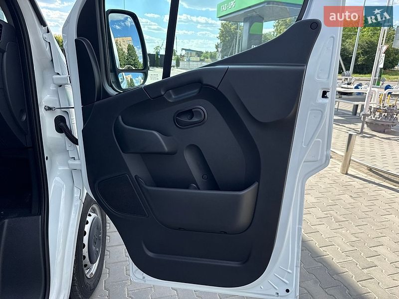 Вантажний фургон Renault Master 2021 в Луцьку