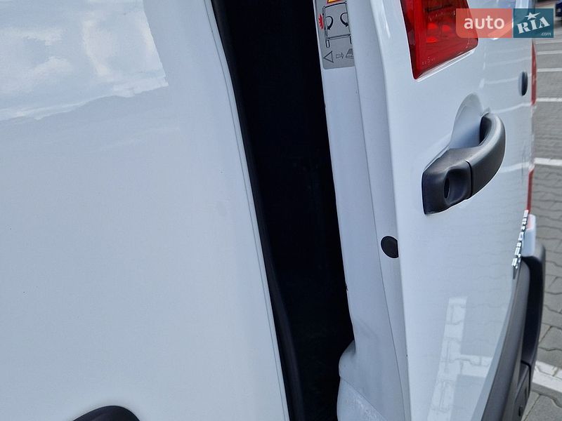 Грузовой фургон Renault Master 2021 в Киеве фото 15 Грузовой фургон Renault Master 2021 в Киеве