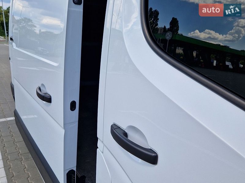 Грузовой фургон Renault Master 2021 в Киеве фото 16 Грузовой фургон Renault Master 2021 в Киеве