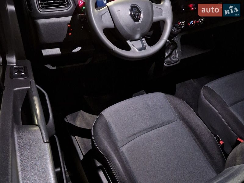 Грузовой фургон Renault Master 2021 в Киеве фото 23 Грузовой фургон Renault Master 2021 в Киеве