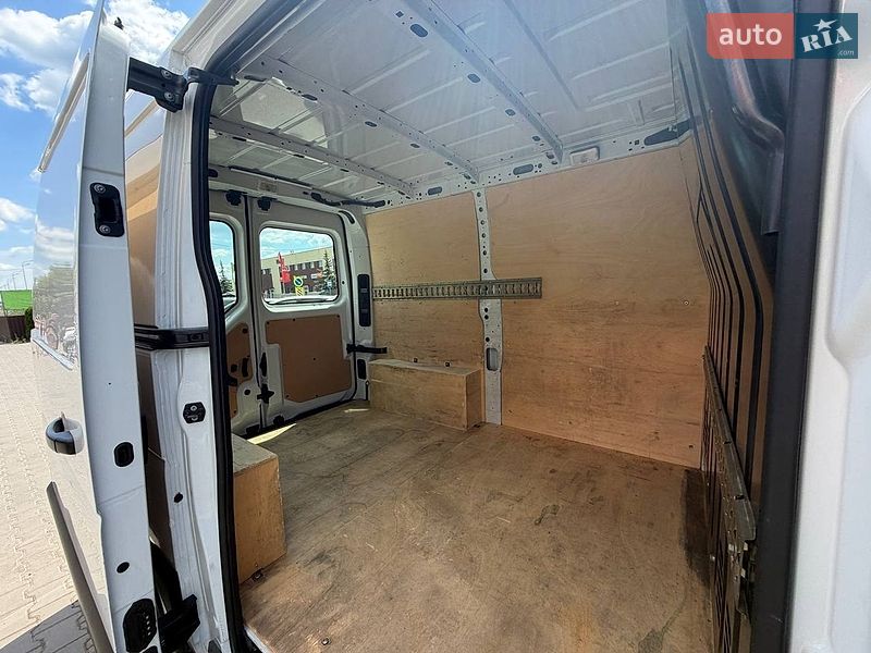 Грузовой фургон Renault Master 2021 в Виннице