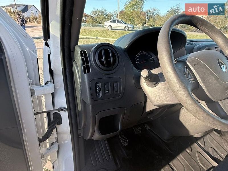 Вантажний фургон Renault Master 2018 в Бучачі