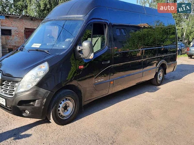 Грузовой фургон Renault Master 2017 в Фастове