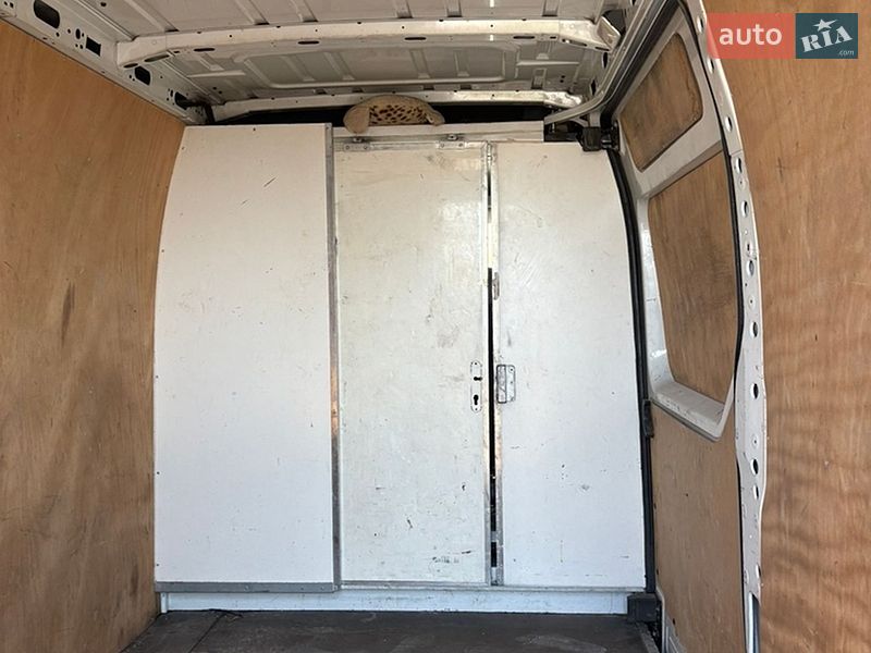 Другие грузовики Renault Master 2017 в Ровно