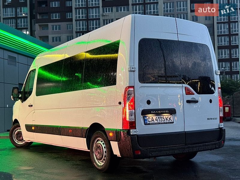 Минивэн Renault Master 2021 в Киеве