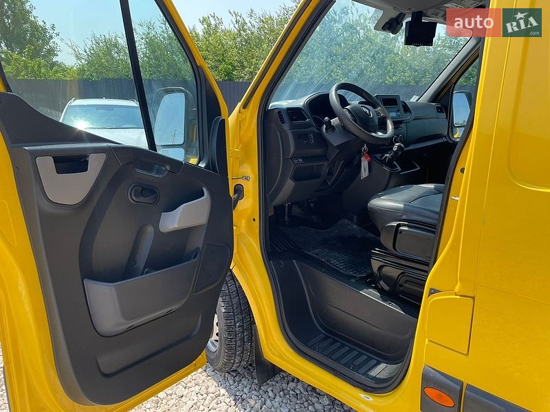 Мікроавтобус вантажний (до 3,5т) Renault Master 2021 в Львові