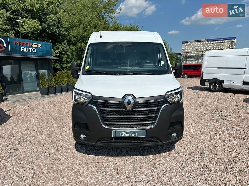 Грузовой фургон Renault Master 2023 в Ровно