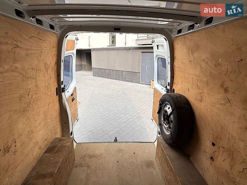 Мінівен Renault Master 2006 в Івано-Франківську