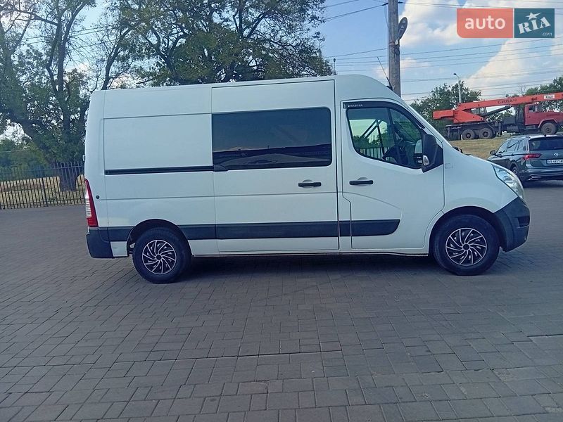 Мікроавтобус Renault Master 2015 в Кривому Розі