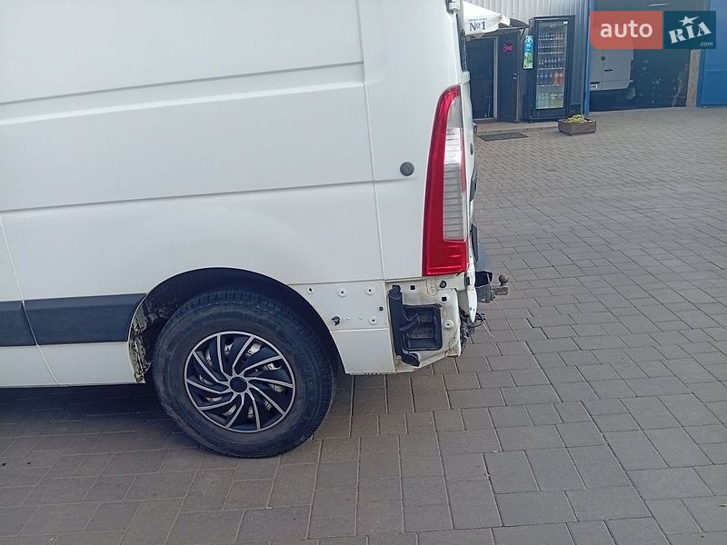 Мікроавтобус Renault Master 2015 в Кривому Розі