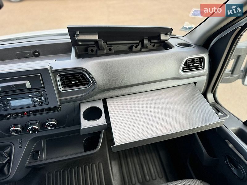 Грузовой фургон Renault Master 2021 в Киеве