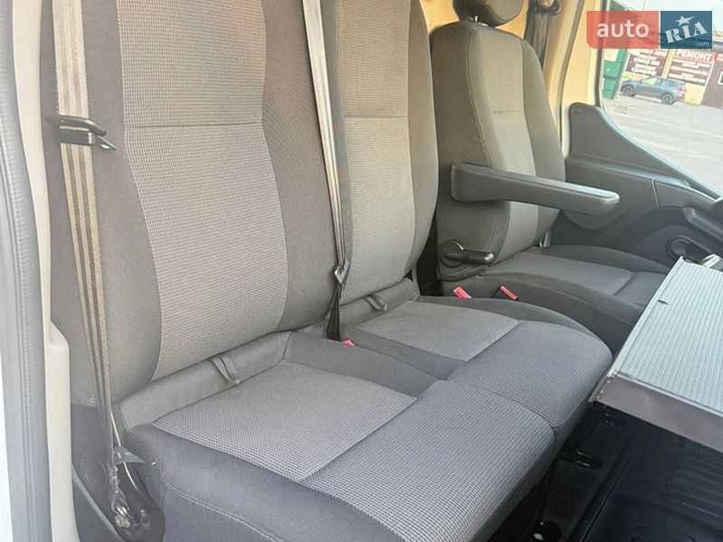 Грузовой фургон Renault Master 2021 в Луцке