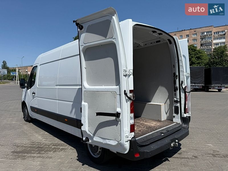 Грузовой фургон Renault Master 2023 в Луцке