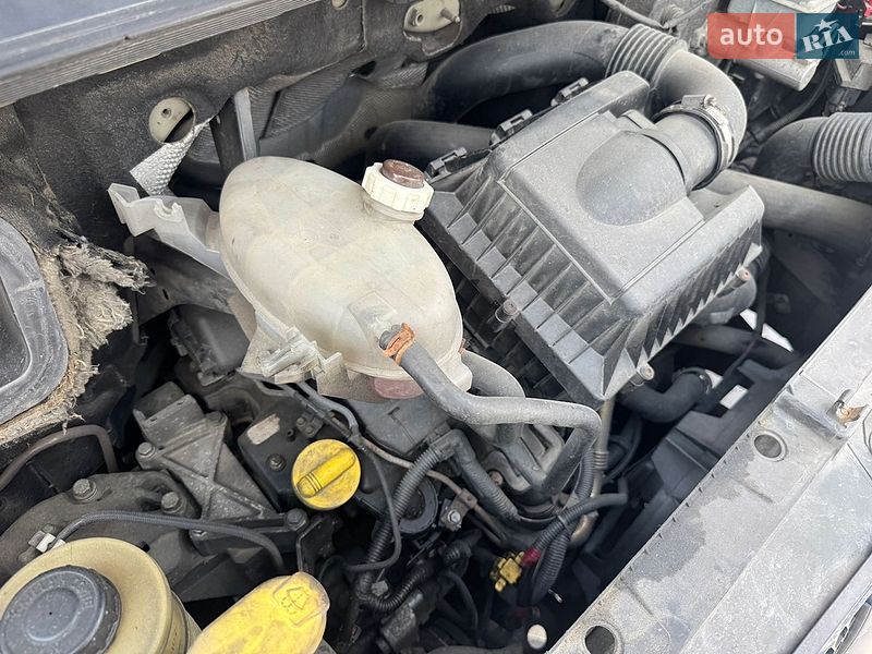 Мінівен Renault Master 2006 в Тернополі