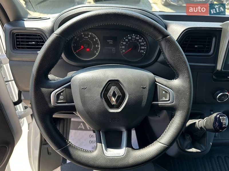 Грузовой фургон Renault Master 2020 в Львове