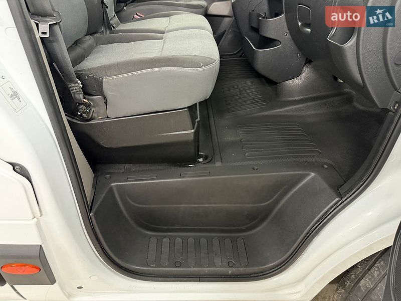 Грузовой фургон Renault Master 2018 в Полтаве фото 22 Грузовой фургон Renault Master 2018 в Полтаве
