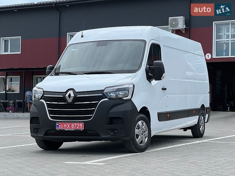Грузовой фургон Renault Master 2023 в Дубно