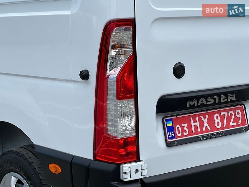 Грузовой фургон Renault Master 2023 в Дубно