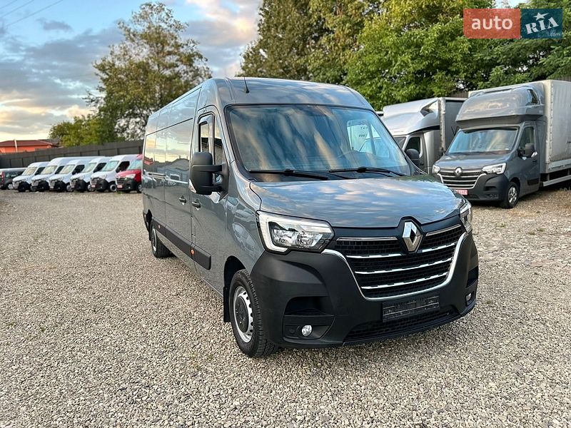 Грузовой фургон Renault Master 2021 в Хусте