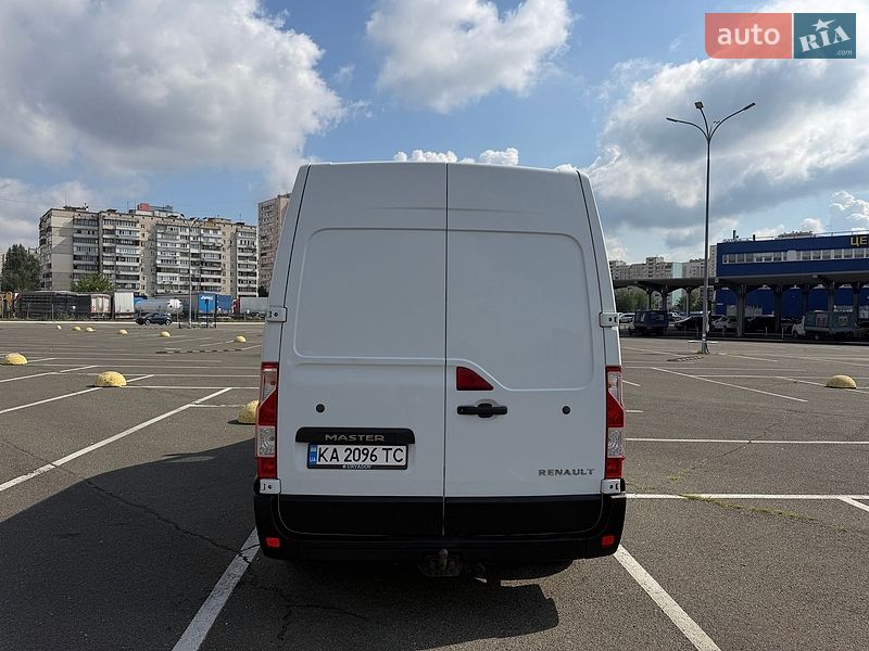 Минивэн Renault Master 2010 в Киеве