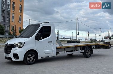 Эвакуатор Renault Master 2020 в Ровно