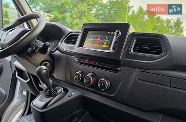 Вантажний фургон Renault Master 2022 в Житомирі