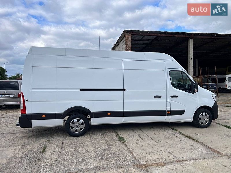 Вантажний фургон Renault Master 2022 в Володимирі