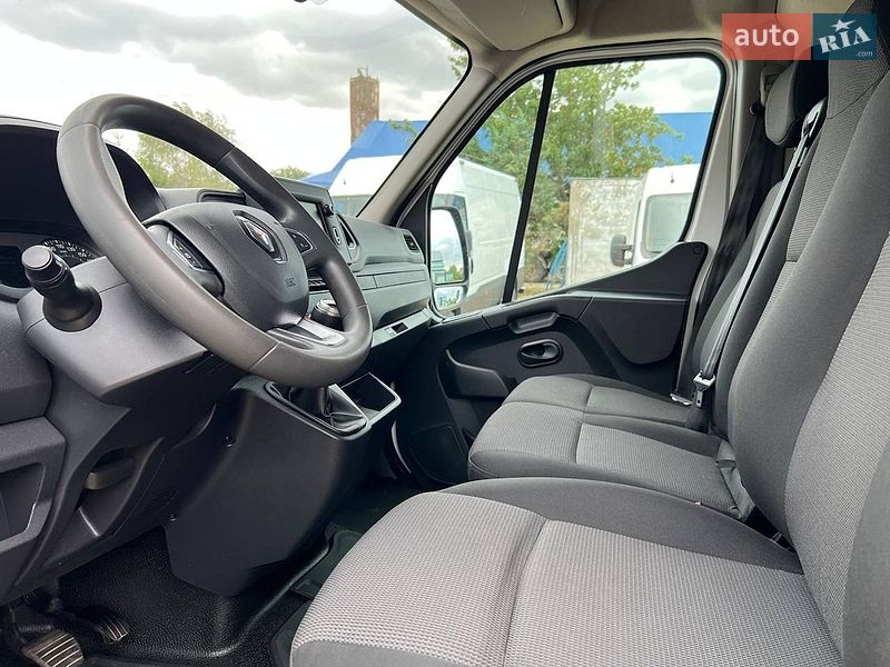 Вантажний фургон Renault Master 2022 в Володимирі