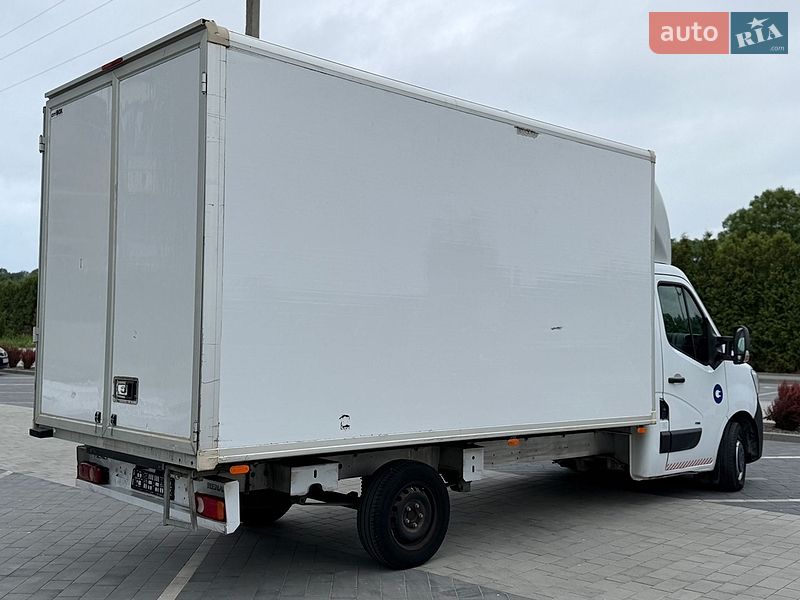 Грузовой фургон Renault Master 2020 в Городке