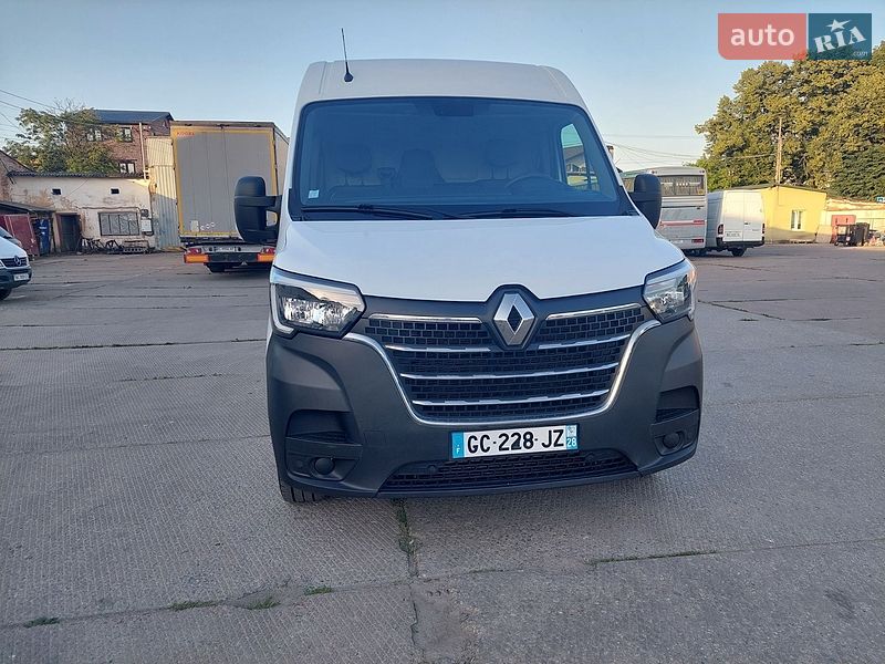 Вантажний фургон Renault Master 2021 в Львові