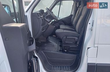 Вантажний фургон Renault Master 2021 в Львові
