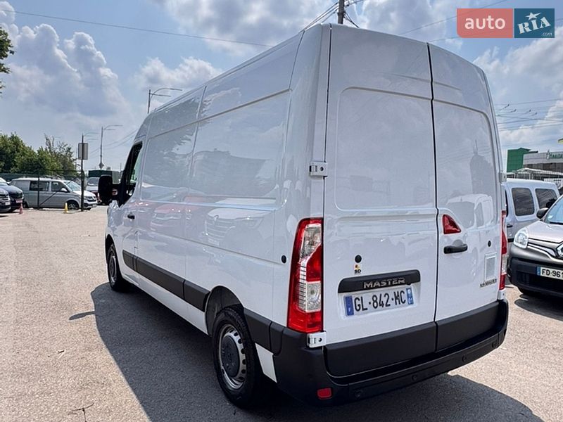 Грузовой фургон Renault Master 2022 в Киеве фото 5 Грузовой фургон Renault Master 2022 в Киеве