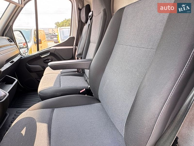 Грузовой фургон Renault Master 2022 в Киеве фото 14 Грузовой фургон Renault Master 2022 в Киеве