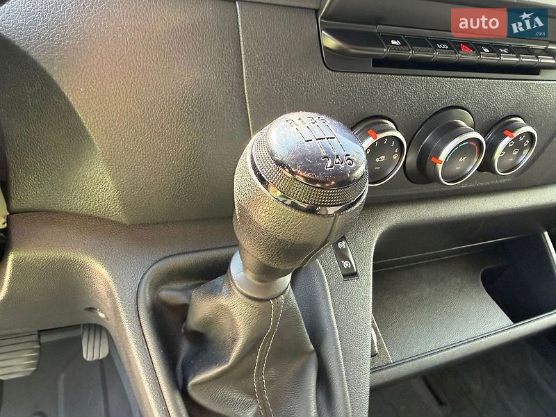 Грузовой фургон Renault Master 2023 в Одессе