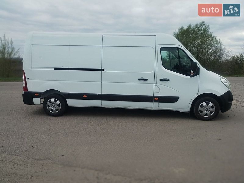 Грузовой фургон Renault Master 2017 в Дубно