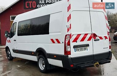 Вантажопасажирський фургон Renault Master 2018 в Млиніві