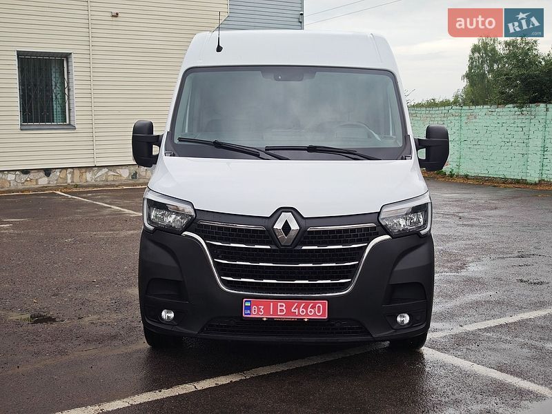 Грузовой фургон Renault Master 2021 в Дубно