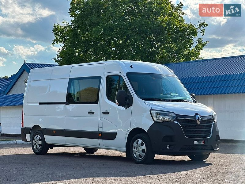 Грузовой фургон Renault Master 2022 в Радивилове