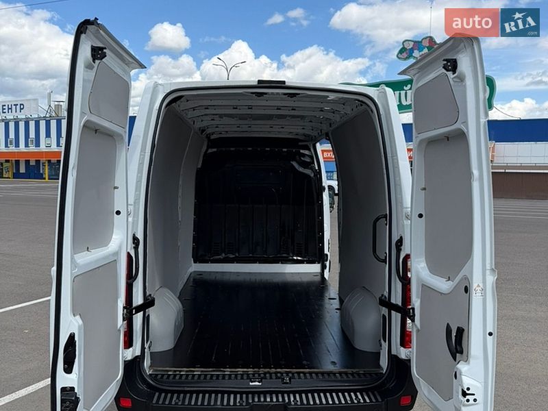 Вантажний фургон Renault Master 2022 в Луцьку
