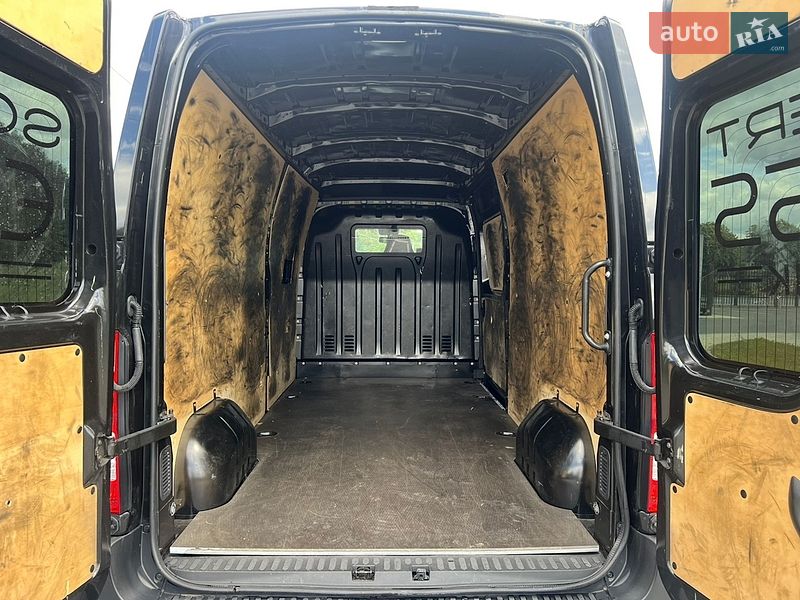 Вантажний фургон Renault Master 2020 в Луцьку