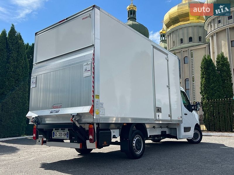 Грузовой фургон Renault Master 2023 в Дубно