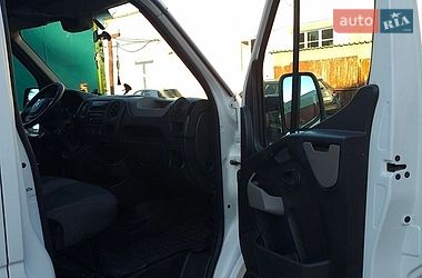 Вантажний фургон Renault Master 2012 в Кам'янець-Подільському