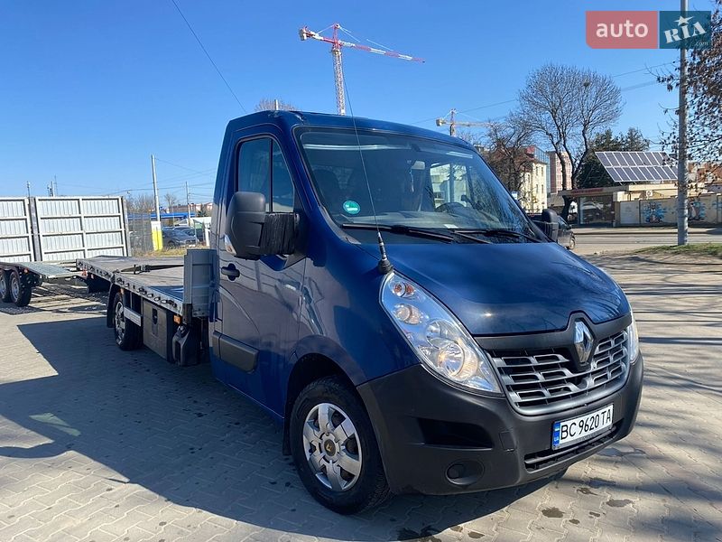 Эвакуатор Renault Master 2017 в Львове
