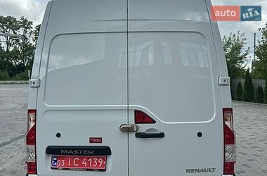 Грузовой фургон Renault Master 2015 в Ровно