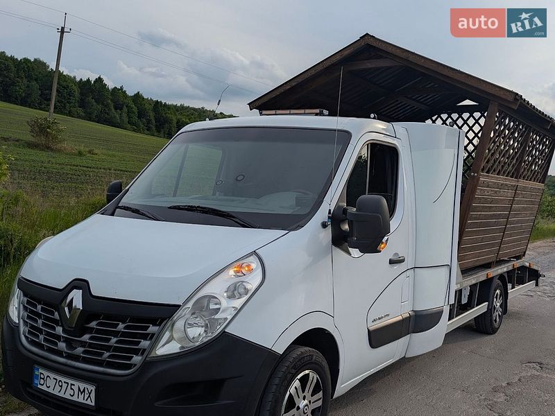 Автовоз Renault Master 2016 в Дубно